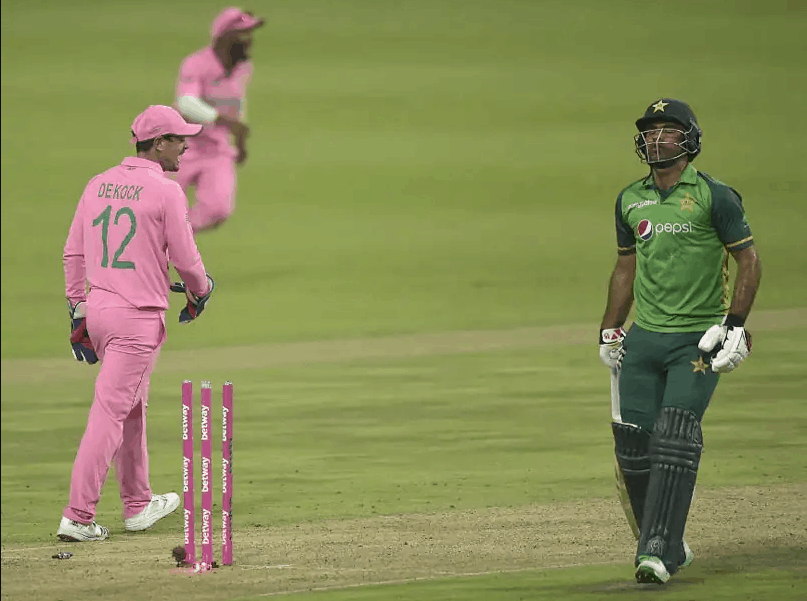 Watch: Quinton de Kock's Conduct In Question During Fakhar Zaman Controversial Run Out In SA vs PAK 2nd ODI